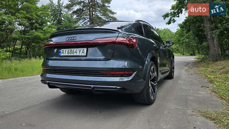 Внедорожник / Кроссовер Audi e-tron S Sportback 2022 в Киеве