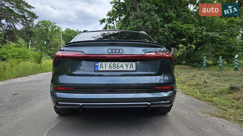 Внедорожник / Кроссовер Audi e-tron S Sportback 2022 в Киеве