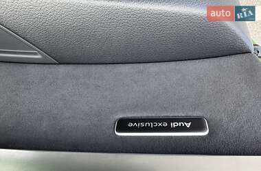 Позашляховик / Кросовер Audi e-tron S Sportback 2022 в 