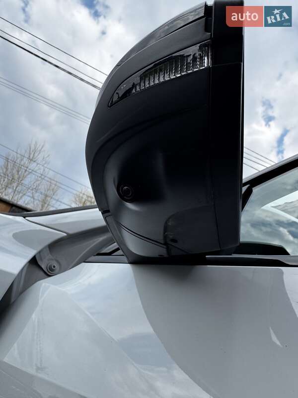 Позашляховик / Кросовер Audi e-tron S Sportback 2021 в Києві фото 47 Позашляховик / Кросовер Audi e-tron S Sportback 2021 в Києві