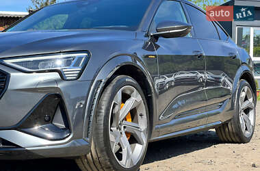 Внедорожник / Кроссовер Audi e-tron S Sportback 2022 в 