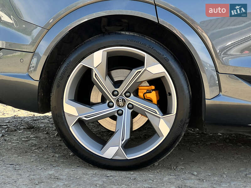 Внедорожник / Кроссовер Audi e-tron S Sportback 2022 в Луцке
