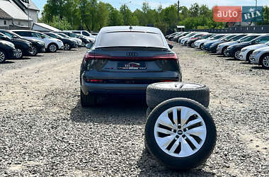 Внедорожник / Кроссовер Audi e-tron S Sportback 2022 в 