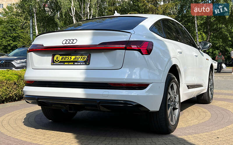 Позашляховик / Кросовер Audi e-tron S Sportback 2022 в Львові