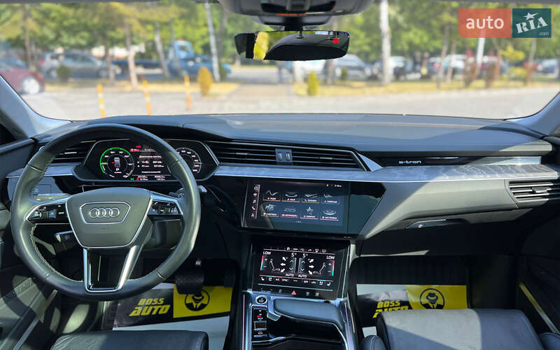 Позашляховик / Кросовер Audi e-tron S Sportback 2022 в Львові