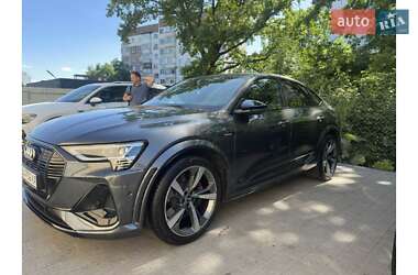 Внедорожник / Кроссовер Audi e-tron S Sportback 2022 в 