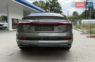 Внедорожник / Кроссовер Audi e-tron S Sportback 2022 в 