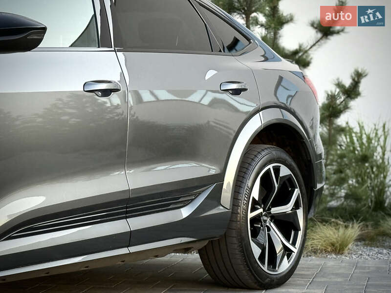 Внедорожник / Кроссовер Audi e-tron S Sportback 2022 в Луцке
