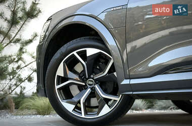 Внедорожник / Кроссовер Audi e-tron S Sportback 2022 в 