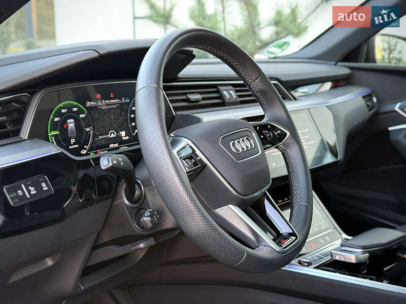 Внедорожник / Кроссовер Audi e-tron S Sportback 2022 в Луцке