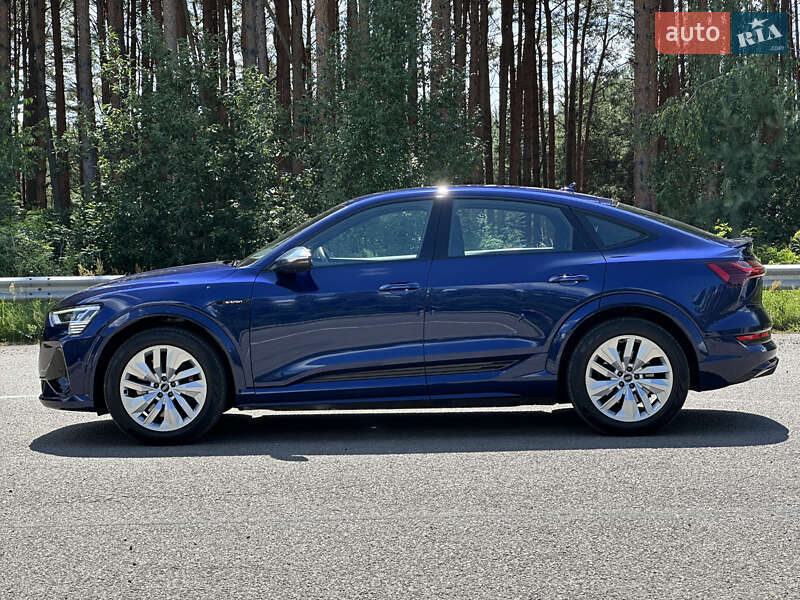 Позашляховик / Кросовер Audi e-tron S Sportback 2020 в Ковелі