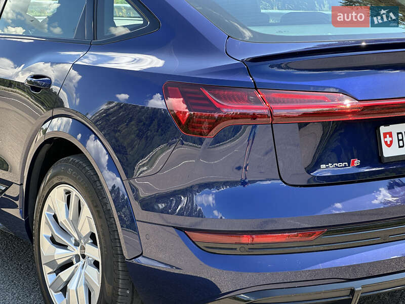Позашляховик / Кросовер Audi e-tron S Sportback 2020 в Ковелі