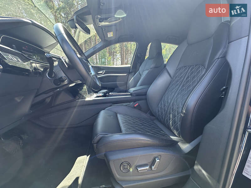 Позашляховик / Кросовер Audi e-tron S Sportback 2020 в Ковелі