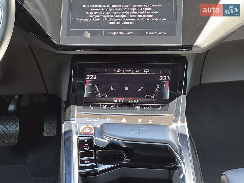 Позашляховик / Кросовер Audi e-tron S Sportback 2020 в Ковелі