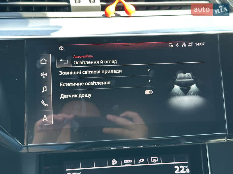 Позашляховик / Кросовер Audi e-tron S Sportback 2020 в Ковелі