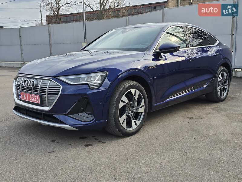 Внедорожник / Кроссовер Audi e-tron S Sportback 2021 в Киеве фото 9 Внедорожник / Кроссовер Audi e-tron S Sportback 2021 в Киеве