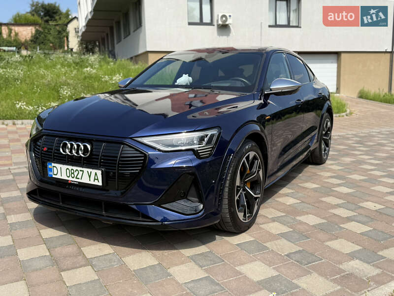 Внедорожник / Кроссовер Audi e-tron S Sportback 2022 в Львове