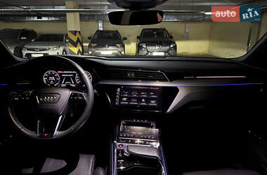 Внедорожник / Кроссовер Audi e-tron S Sportback 2022 в 