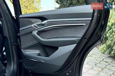 Внедорожник / Кроссовер Audi e-tron S Sportback 2022 в 