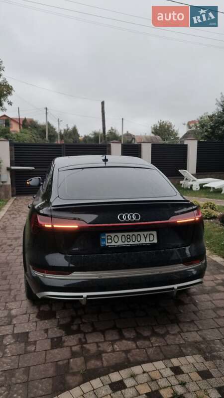 Позашляховик / Кросовер Audi e-tron S Sportback 2021 в Тернополі фото 4 Позашляховик / Кросовер Audi e-tron S Sportback 2021 в Тернополі
