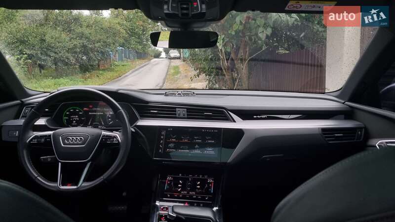 Позашляховик / Кросовер Audi e-tron S Sportback 2021 в Тернополі фото 14 Позашляховик / Кросовер Audi e-tron S Sportback 2021 в Тернополі