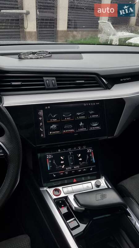 Позашляховик / Кросовер Audi e-tron S Sportback 2021 в Тернополі фото 17 Позашляховик / Кросовер Audi e-tron S Sportback 2021 в Тернополі