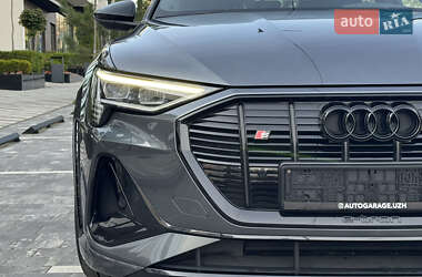 Внедорожник / Кроссовер Audi e-tron S Sportback 2021 в 