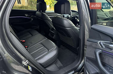 Внедорожник / Кроссовер Audi e-tron S Sportback 2021 в 