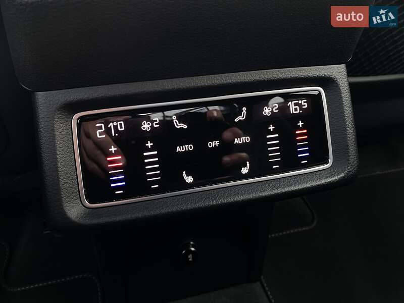 Позашляховик / Кросовер Audi e-tron S Sportback 2023 в Львові фото 26 Позашляховик / Кросовер Audi e-tron S Sportback 2023 в Львові