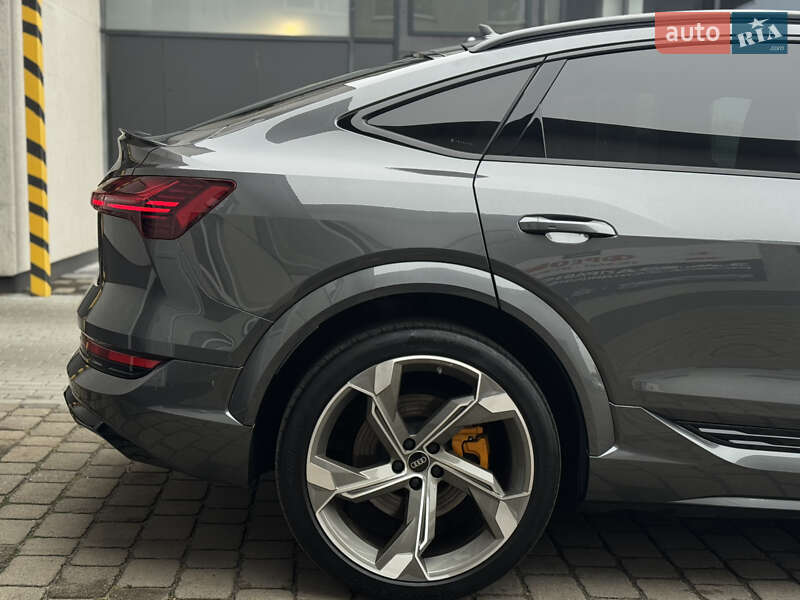 Внедорожник / Кроссовер Audi e-tron S Sportback 2022 в Луцке