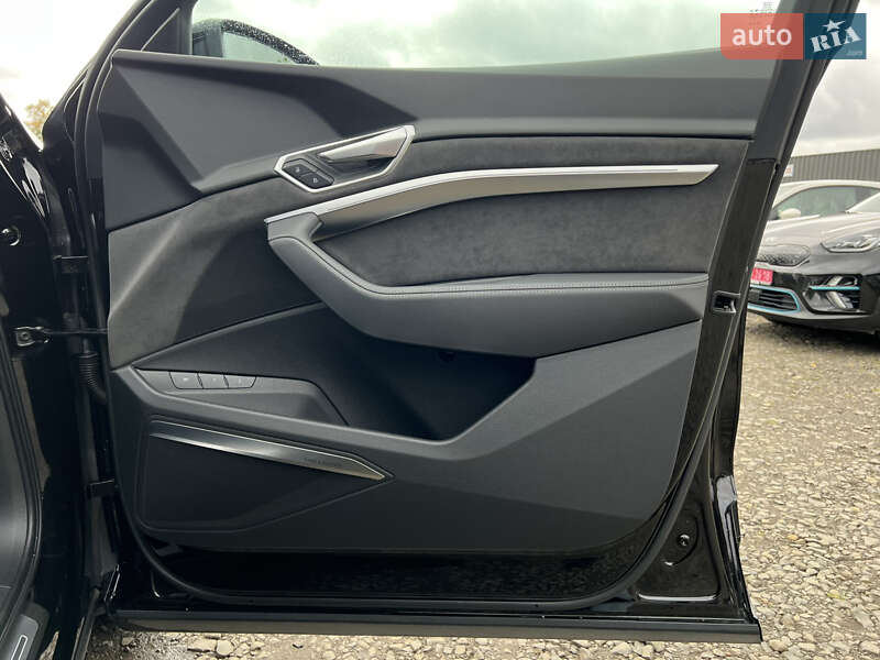 Внедорожник / Кроссовер Audi e-tron S Sportback 2022 в Луцке