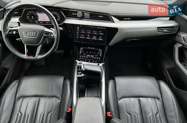 Внедорожник / Кроссовер Audi e-tron S Sportback 2022 в 