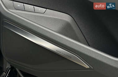 Внедорожник / Кроссовер Audi e-tron S Sportback 2022 в 