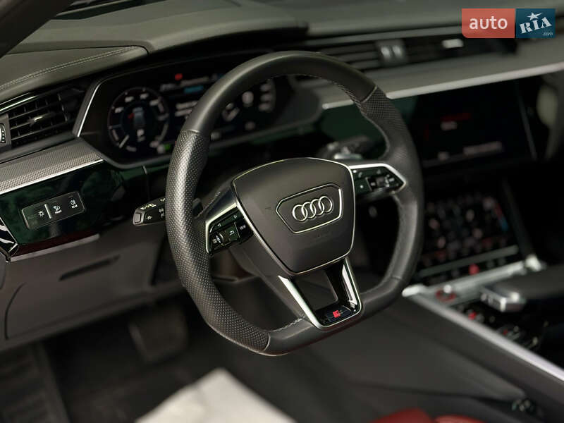 Внедорожник / Кроссовер Audi e-tron S Sportback 2023 в Харькове