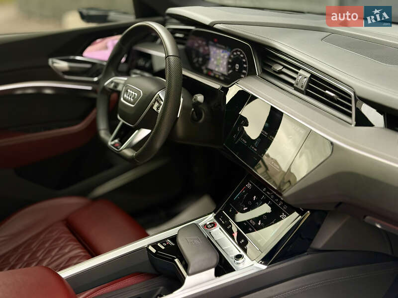 Внедорожник / Кроссовер Audi e-tron S Sportback 2023 в Харькове