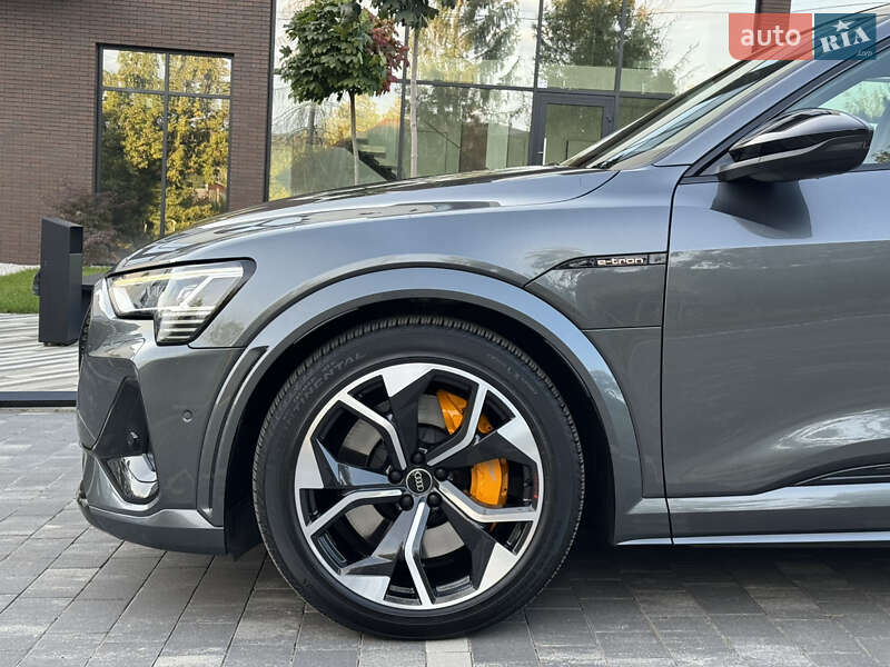 Внедорожник / Кроссовер Audi e-tron S Sportback 2021 в Ужгороде