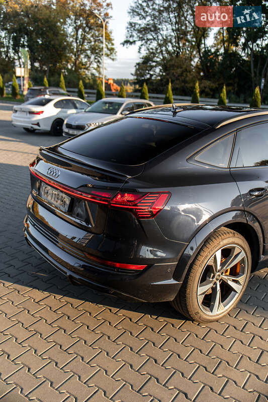 Внедорожник / Кроссовер Audi e-tron S Sportback 2021 в Львове фото 7 Внедорожник / Кроссовер Audi e-tron S Sportback 2021 в Львове