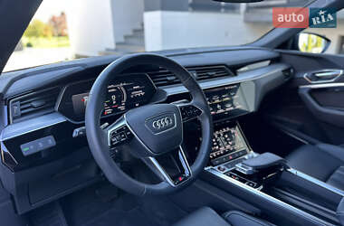 Внедорожник / Кроссовер Audi e-tron S Sportback 2022 в 