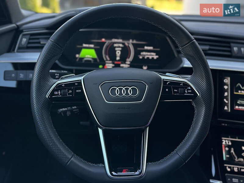 Позашляховик / Кросовер Audi e-tron S Sportback 2022 в Луцьку фото 54 Позашляховик / Кросовер Audi e-tron S Sportback 2022 в Луцьку