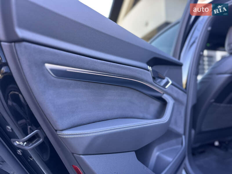 Позашляховик / Кросовер Audi e-tron S Sportback 2022 в Луцьку фото 80 Позашляховик / Кросовер Audi e-tron S Sportback 2022 в Луцьку
