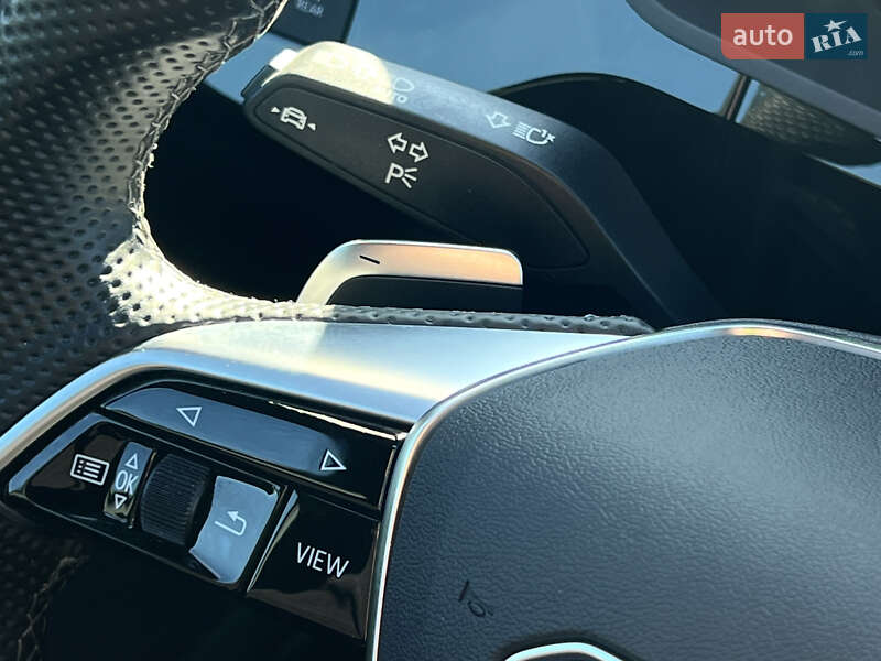 Позашляховик / Кросовер Audi e-tron S Sportback 2022 в Луцьку