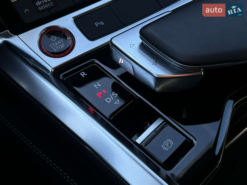 Позашляховик / Кросовер Audi e-tron S Sportback 2022 в Луцьку