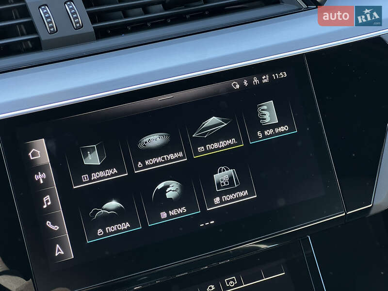 Позашляховик / Кросовер Audi e-tron S Sportback 2022 в Луцьку