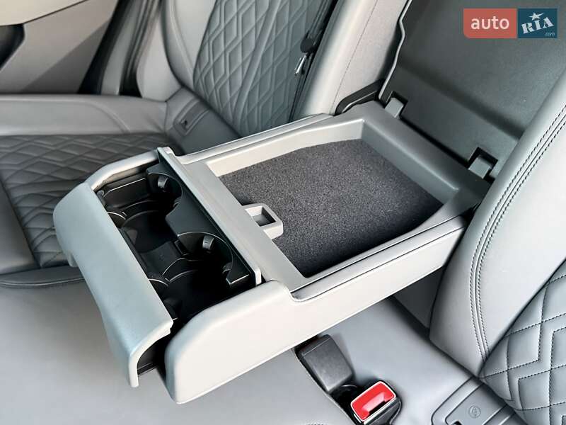 Внедорожник / Кроссовер Audi e-tron S Sportback 2021 в Киеве фото 55 Внедорожник / Кроссовер Audi e-tron S Sportback 2021 в Киеве