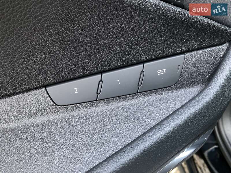 Внедорожник / Кроссовер Audi e-tron S Sportback 2023 в Львове