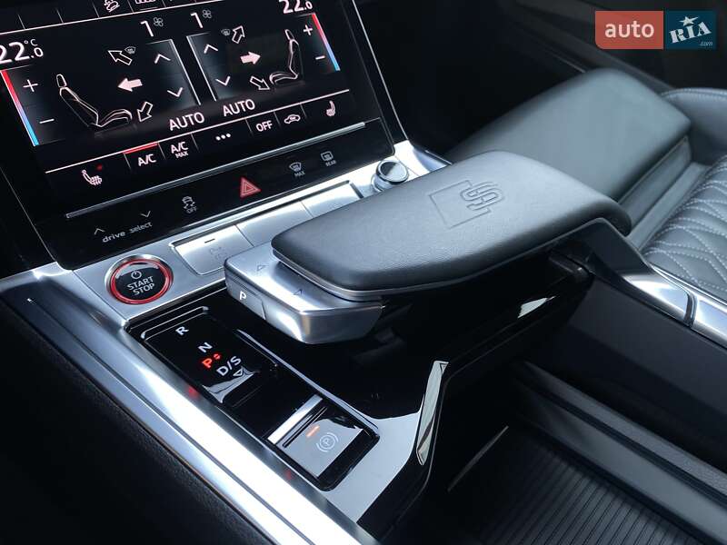 Внедорожник / Кроссовер Audi e-tron S Sportback 2023 в Львове