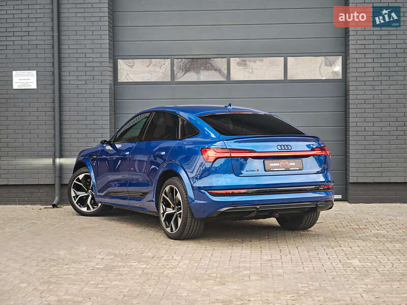 Позашляховик / Кросовер Audi e-tron S Sportback 2021 в Луцьку