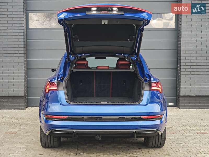 Позашляховик / Кросовер Audi e-tron S Sportback 2021 в Луцьку