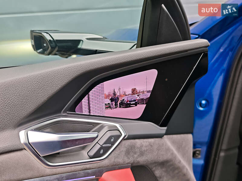 Позашляховик / Кросовер Audi e-tron S Sportback 2021 в Луцьку