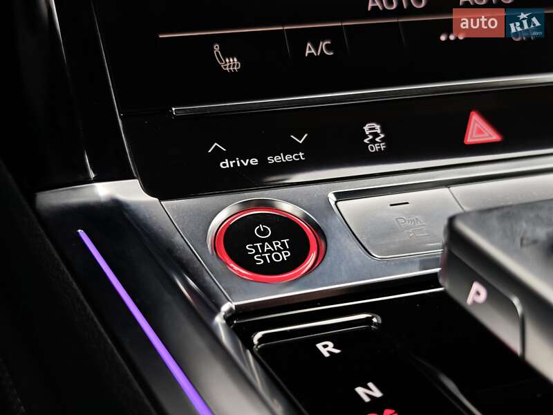 Позашляховик / Кросовер Audi e-tron S Sportback 2021 в Луцьку